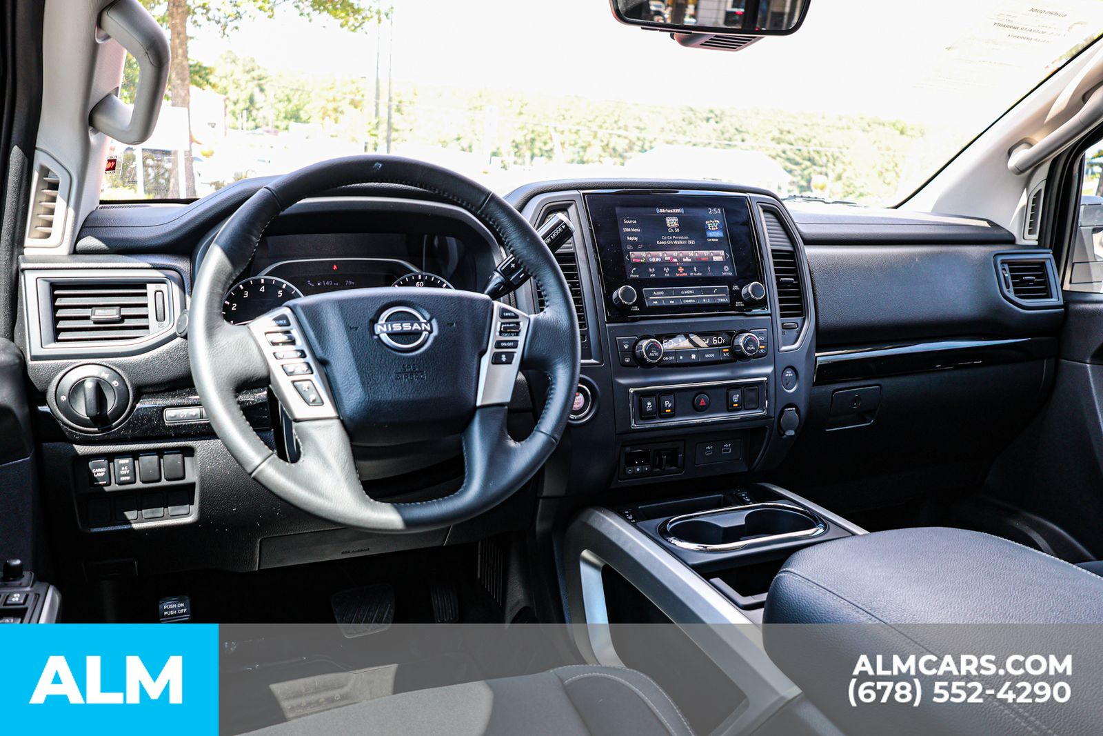 2024 Nissan Titan SV photo 21