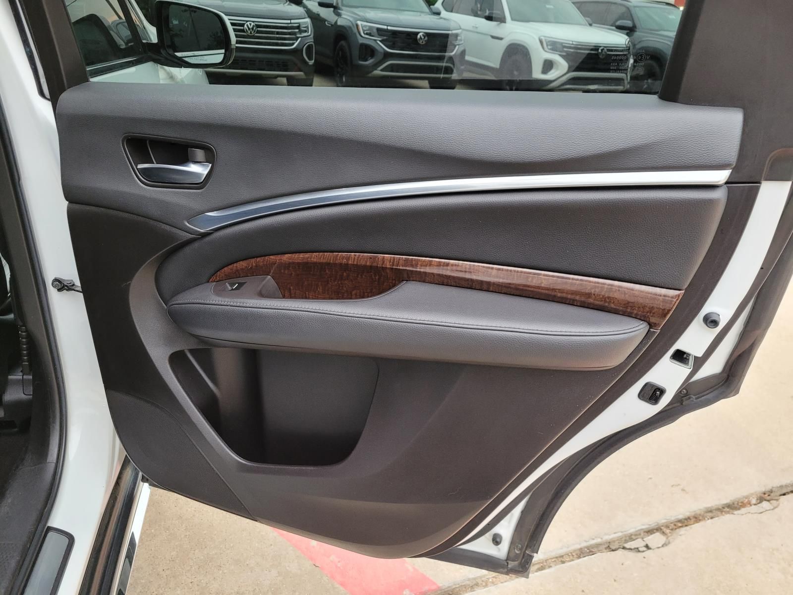 used 2020 Acura MDX car, priced at $20,500