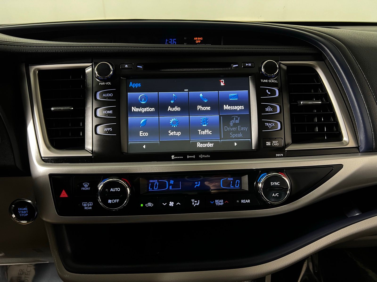 Thumbnail: 2018 Toyota Highlander - 19