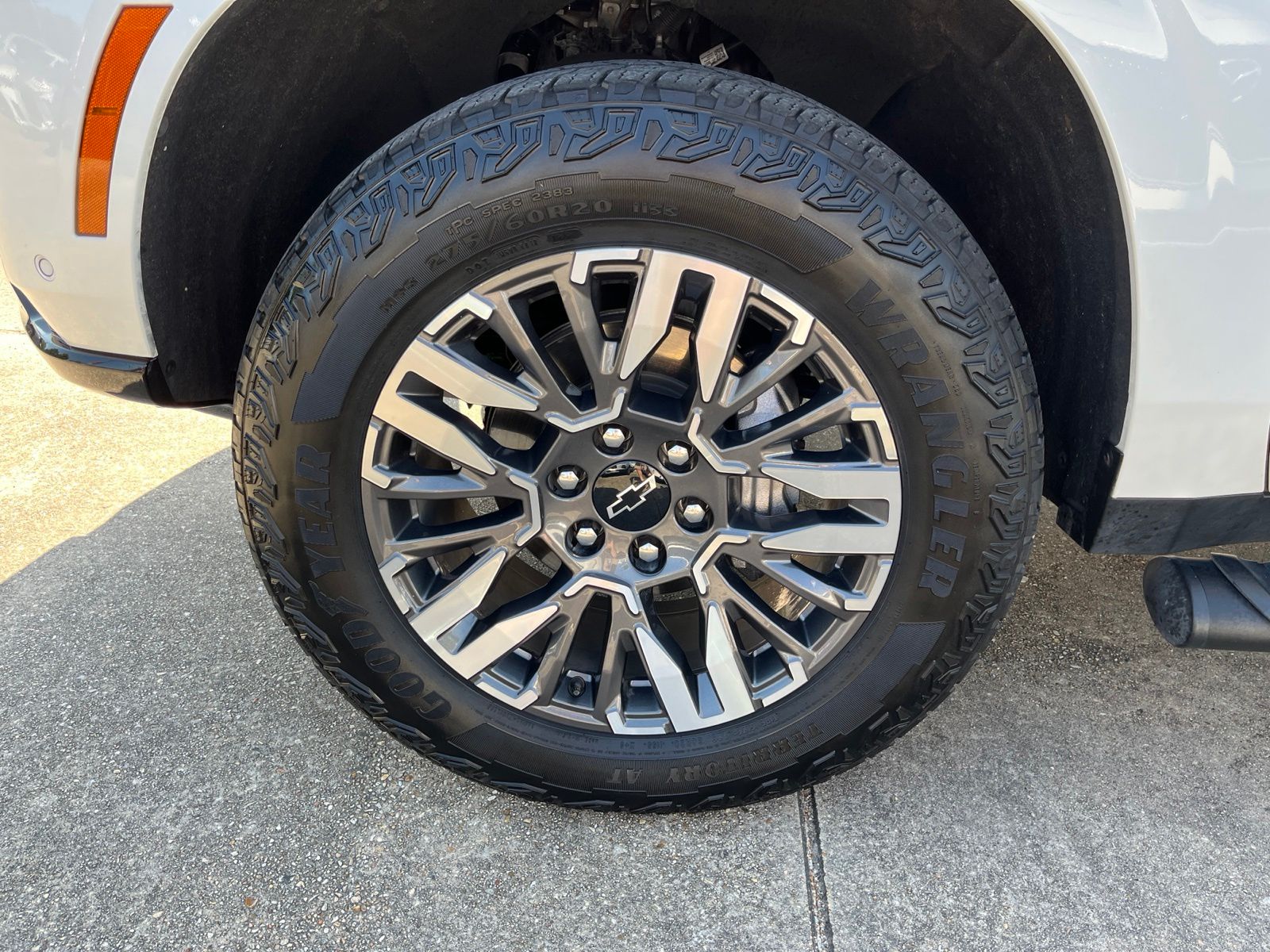 2025 Chevrolet Suburban Z71 Beige at Ross Downing Buick GMC