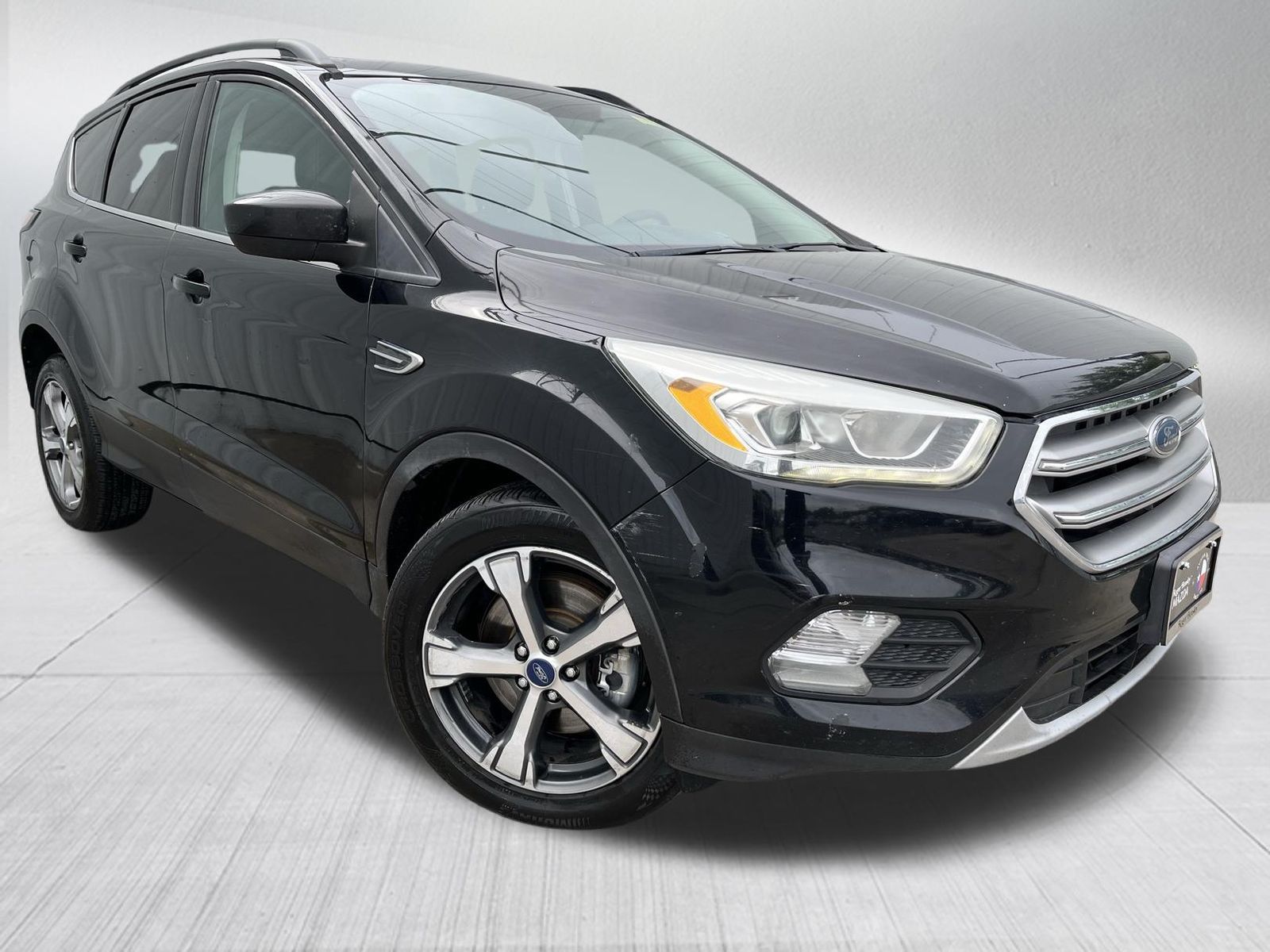 Used Car 2017 Ford Escape  Se For Sale Under $10,000 In Austin, Texas