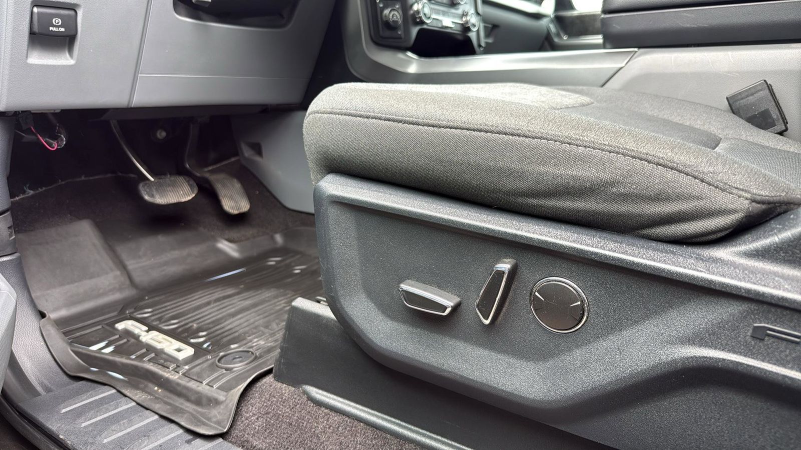 Used Car 2021 Ford F-150  Xlt For Sale Under $35,000 In Austin, Texas