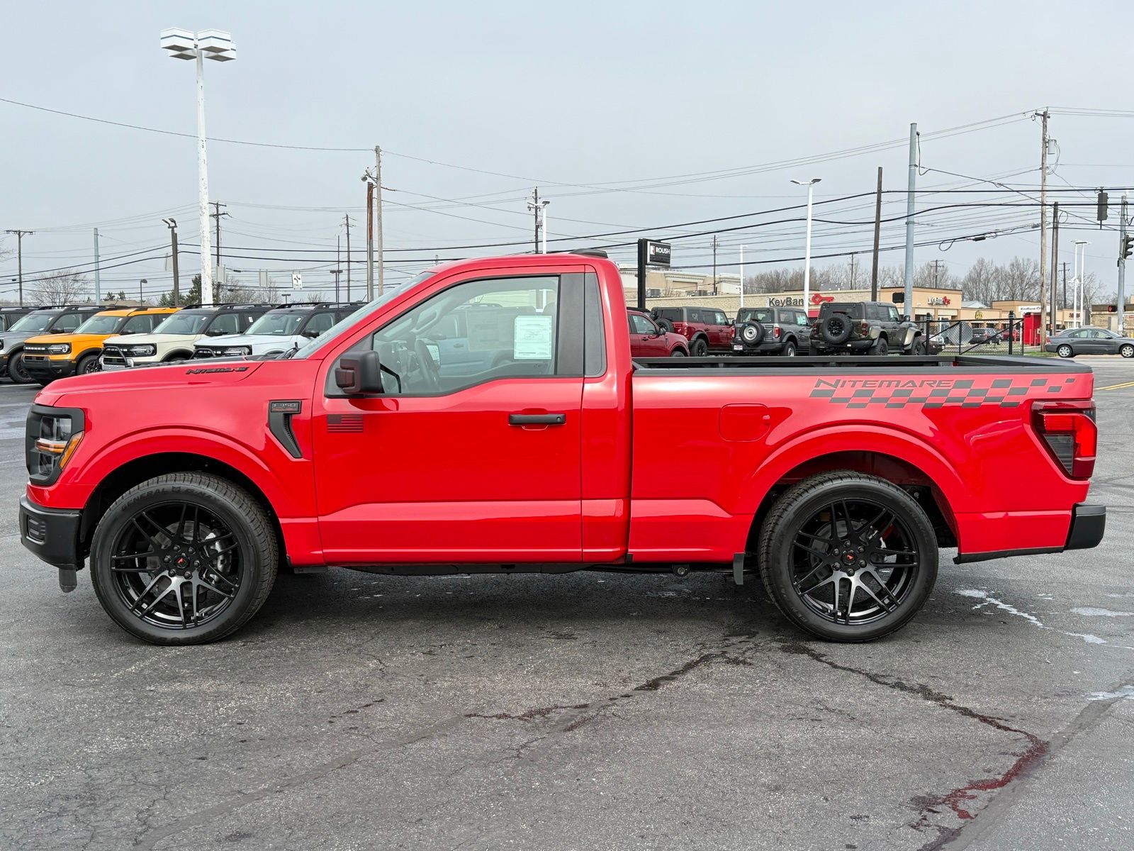 View vehicle photo 2