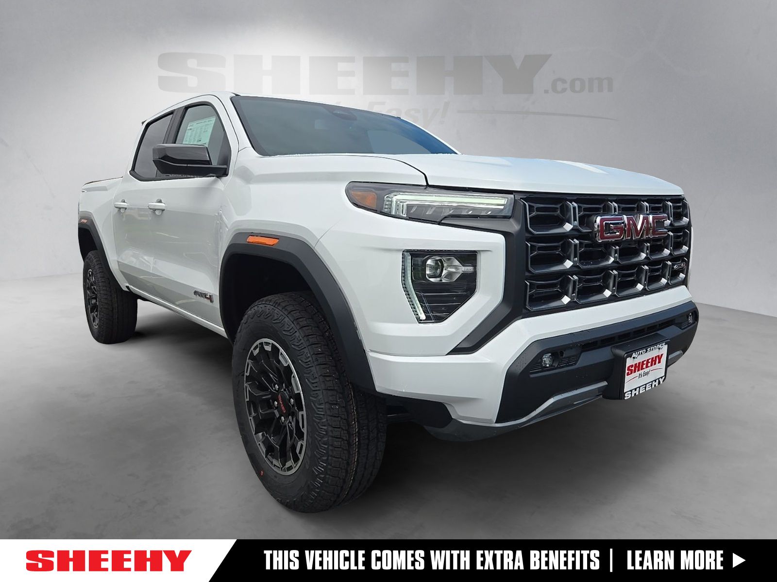 Summit White 2026 GMC Canyon Pickup Truck Four-Wheel Drive 8-Speed Automatic