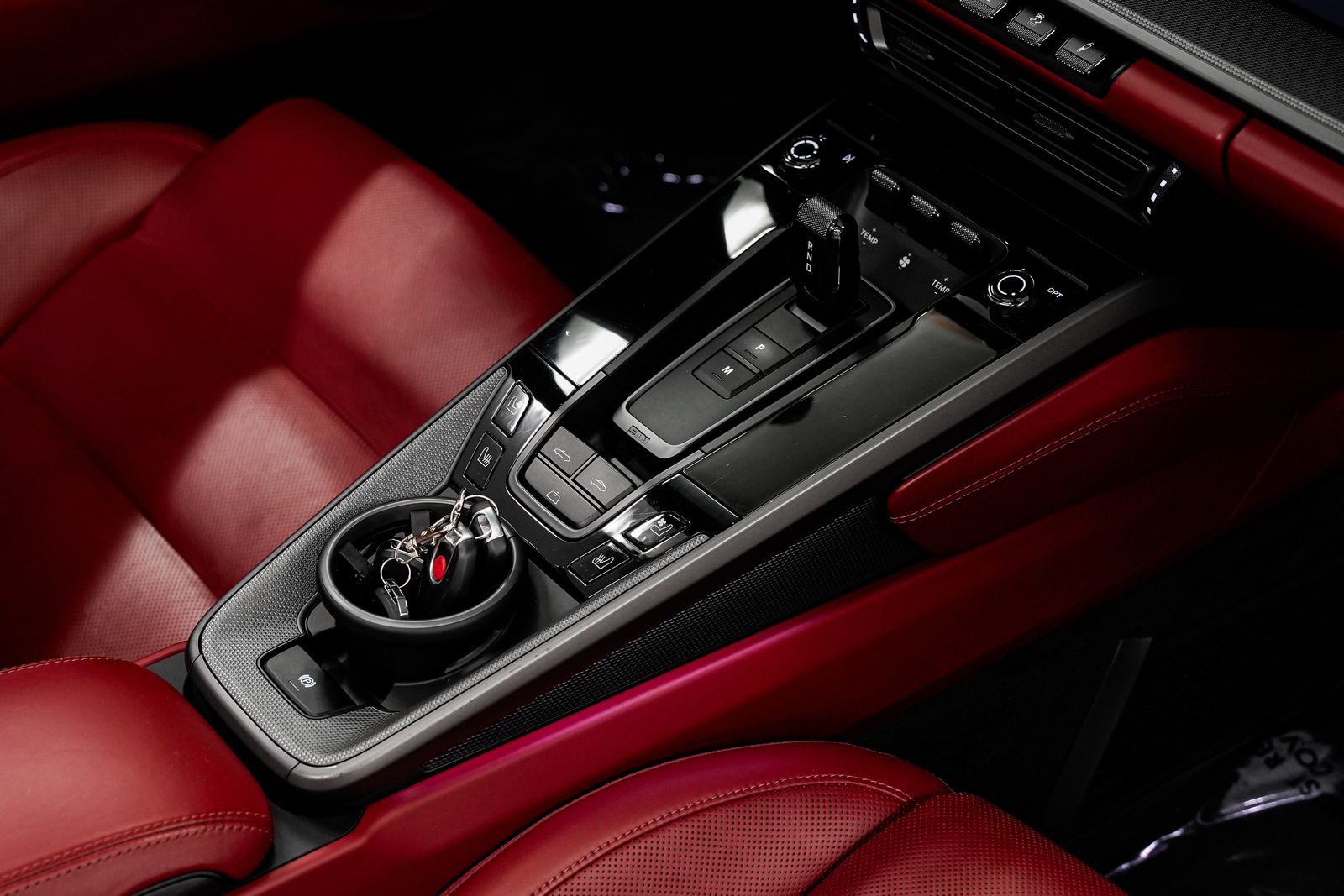 2021 Porsche 911 Carrera 4S — photo 34