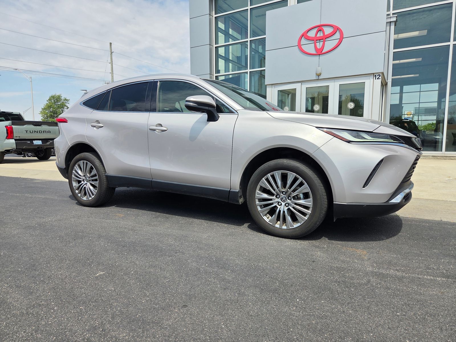 2022 Toyota Venza Limited
