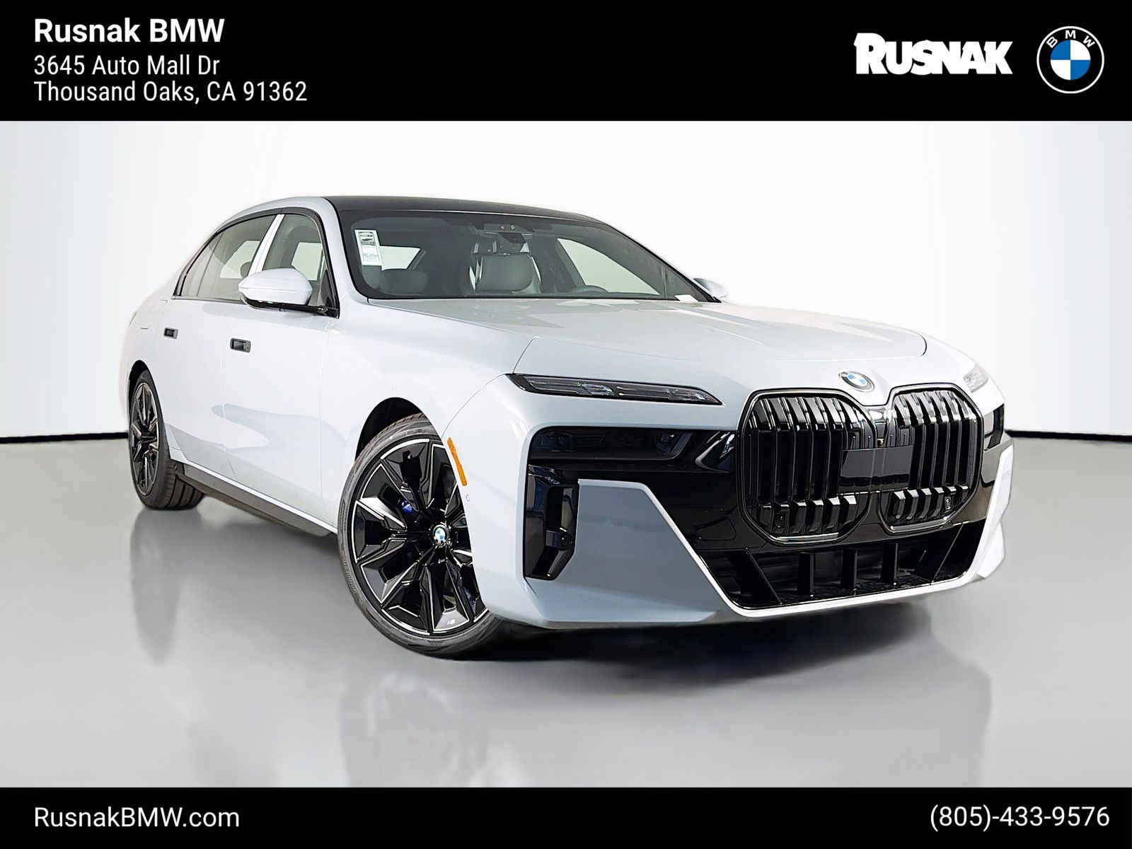 Gray (Brooklyn Grey Metallic) 2026 BMW 7 Series Sedan All-Wheel Drive 8-Speed Automatic