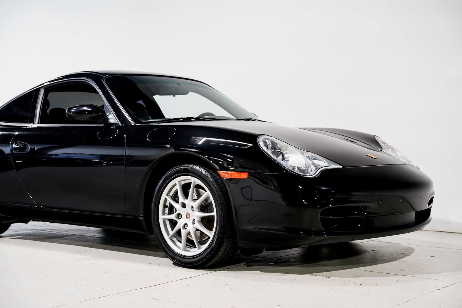 2004 Porsche 911 Carrera — photo 35