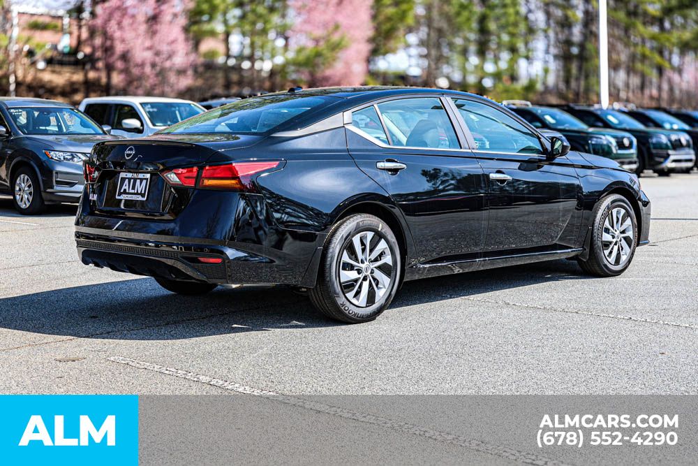 2025 Nissan Altima 2.5 S photo 3