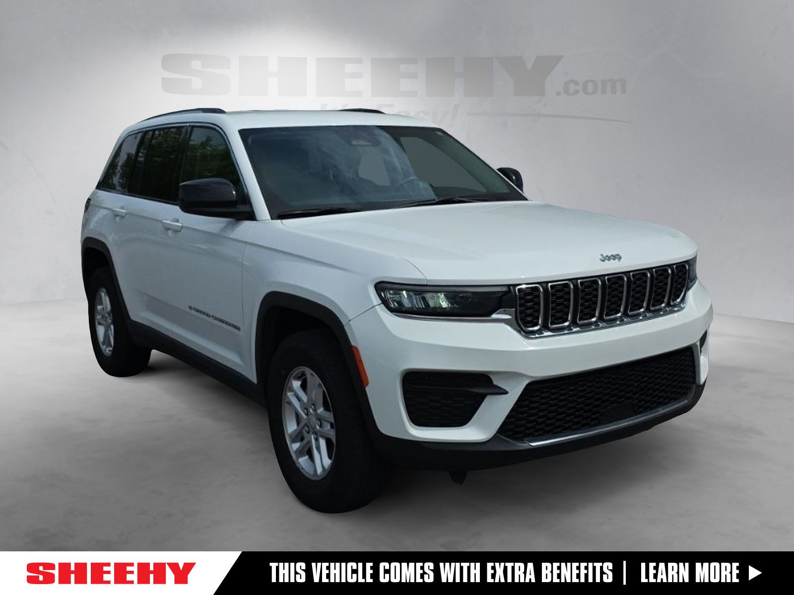2024 Jeep Grand Cherokee Laredo