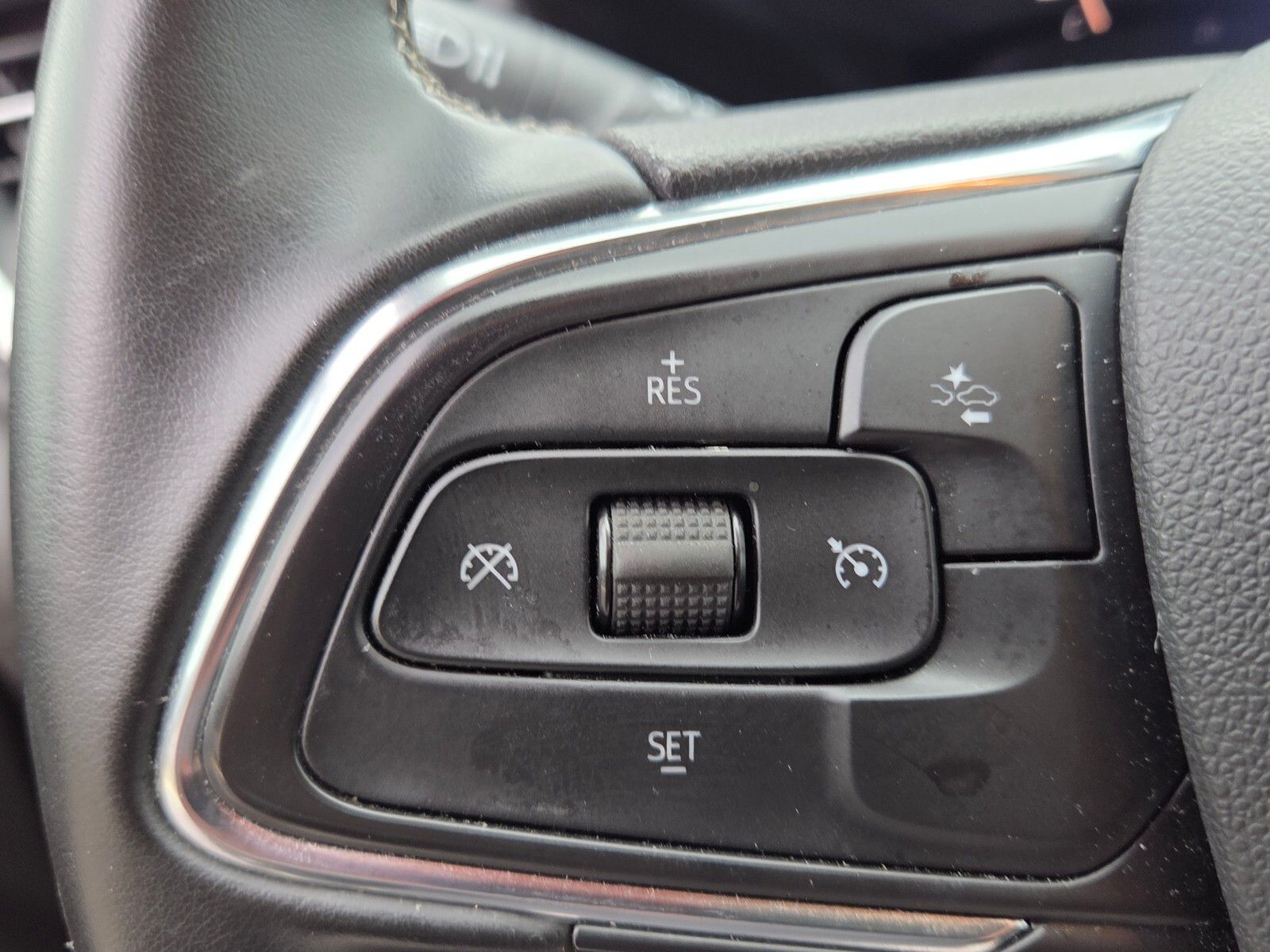 Used 2025 Black Buick Preferred image 24