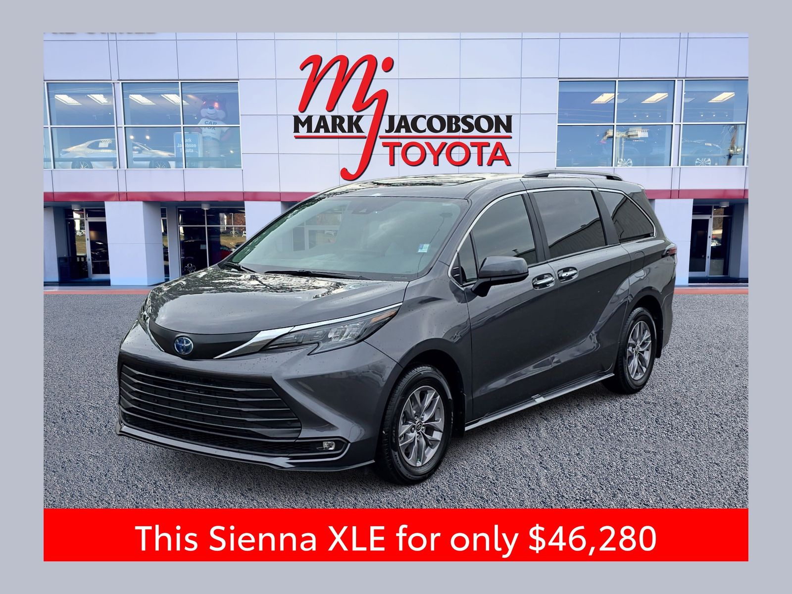 2025 Toyota Sienna XLE 7-Passenger FWD