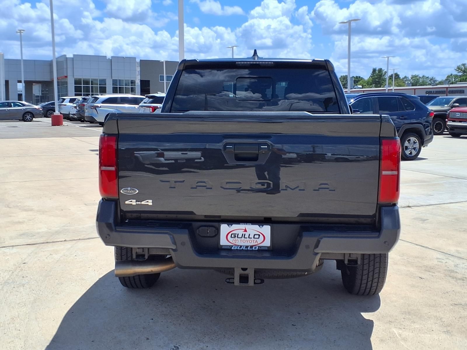 2025 Toyota Tacoma SR5 - 6
