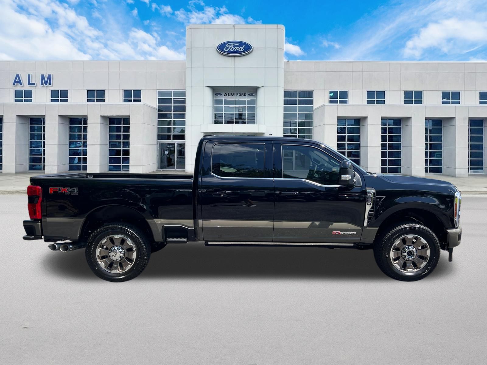 New 2026 Agate Black Metallic Ford F-250® King Ranch® image 5