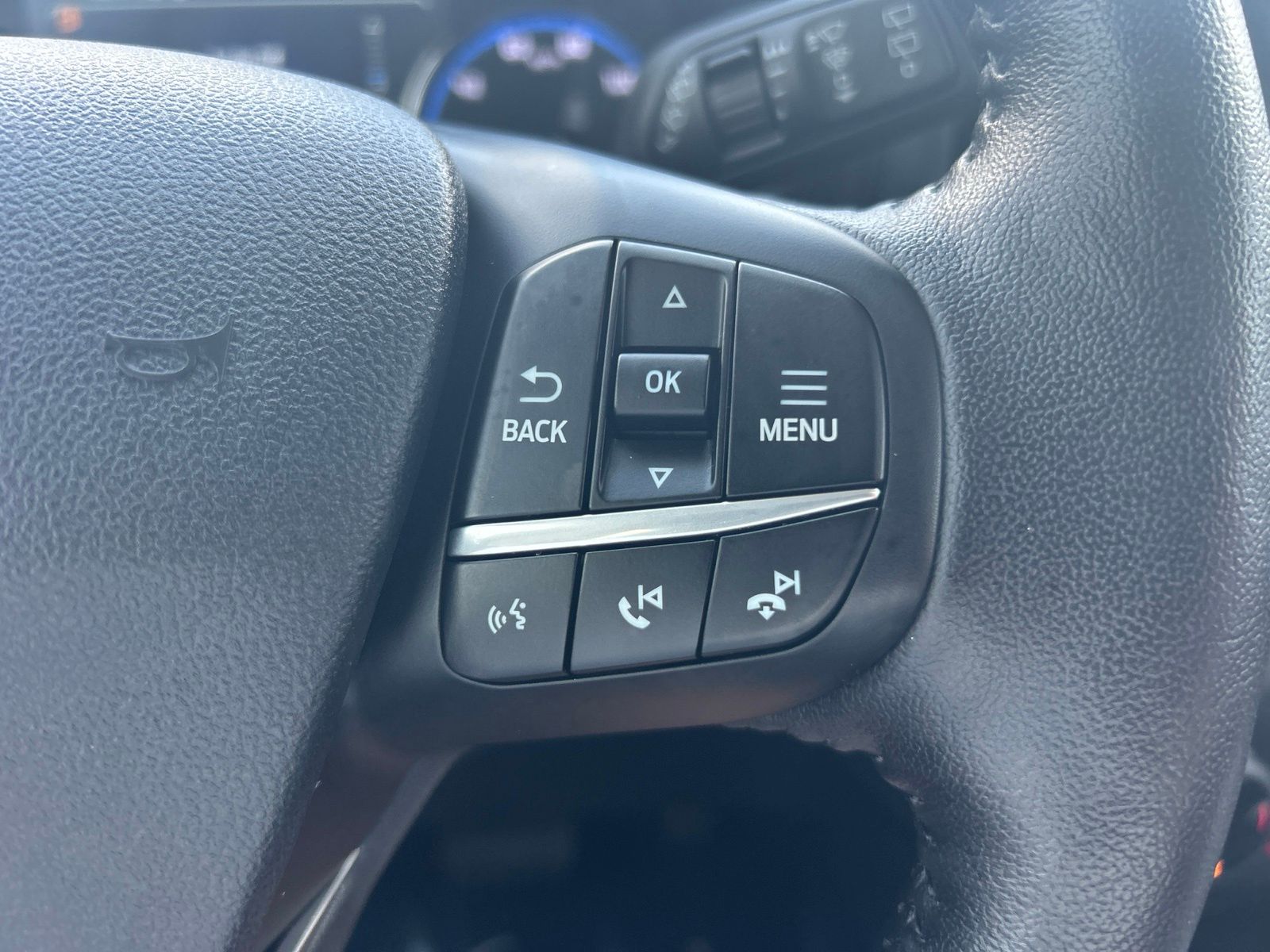 Certified Used 2023 Shadow Black Ford Outer Banks image 15