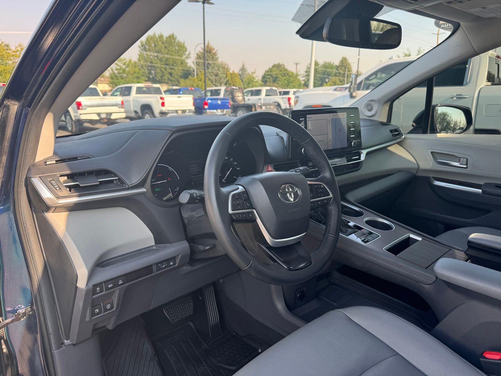Used 2024 Toyota Sienna Van