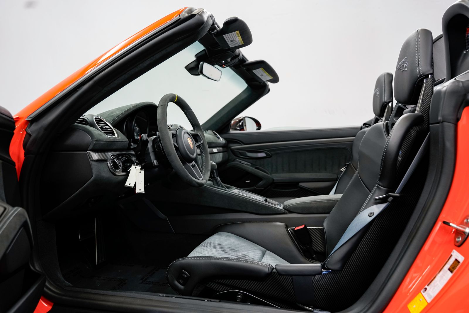 2024 Porsche 718 Spyder RS — photo 17