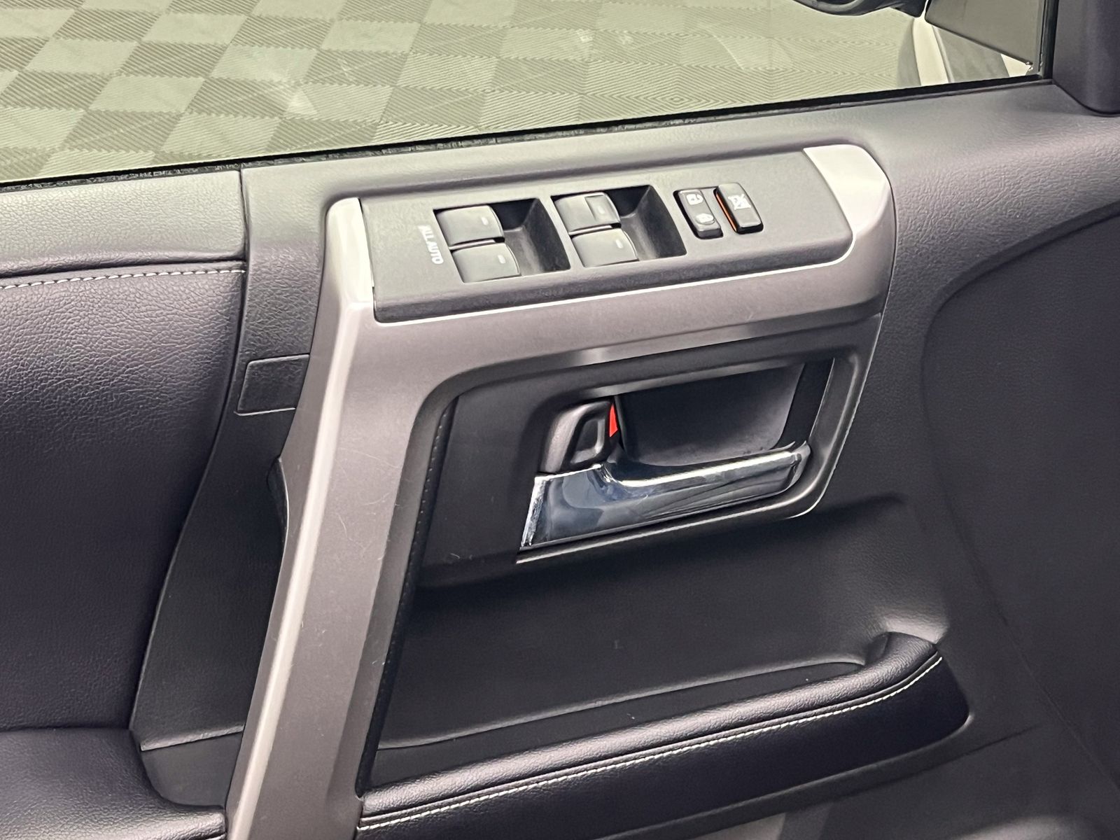 used 2018 Toyota 4Runner car, priced at $28,888