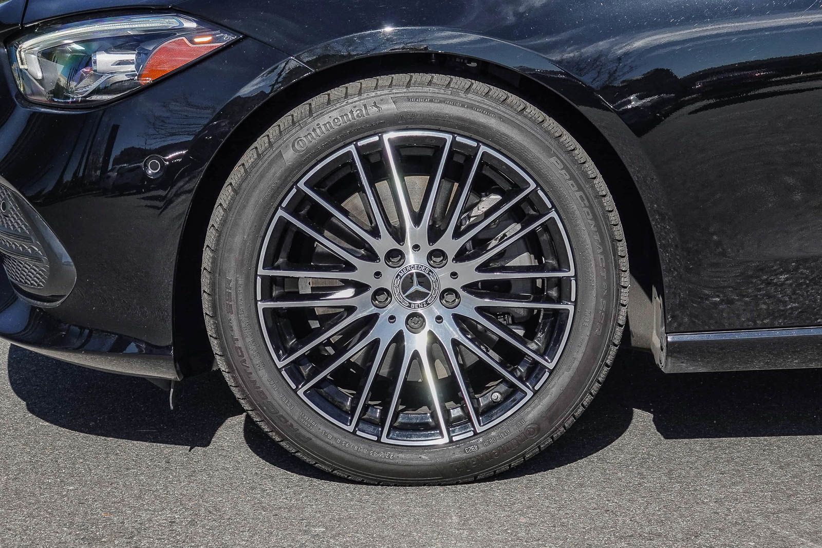 2024 Mercedes-Benz C-Class Sedan C 300 - Photo 11