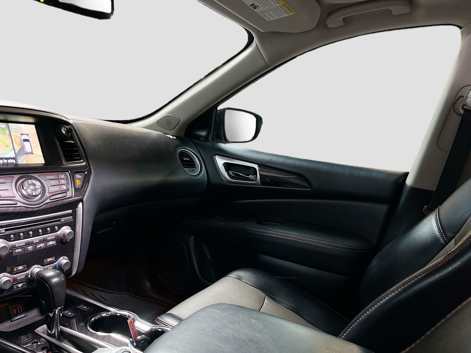 Used 2020 Gray Nissan SL image 24