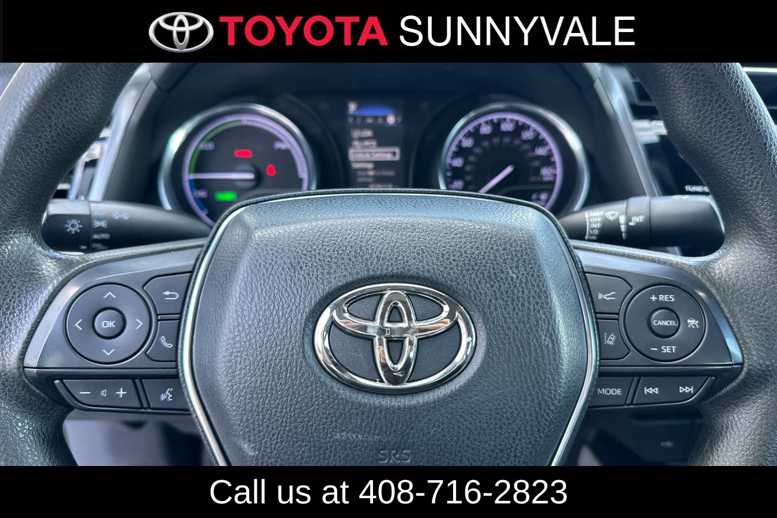 Used 2020 Toyota Camry Hybrid Sedan