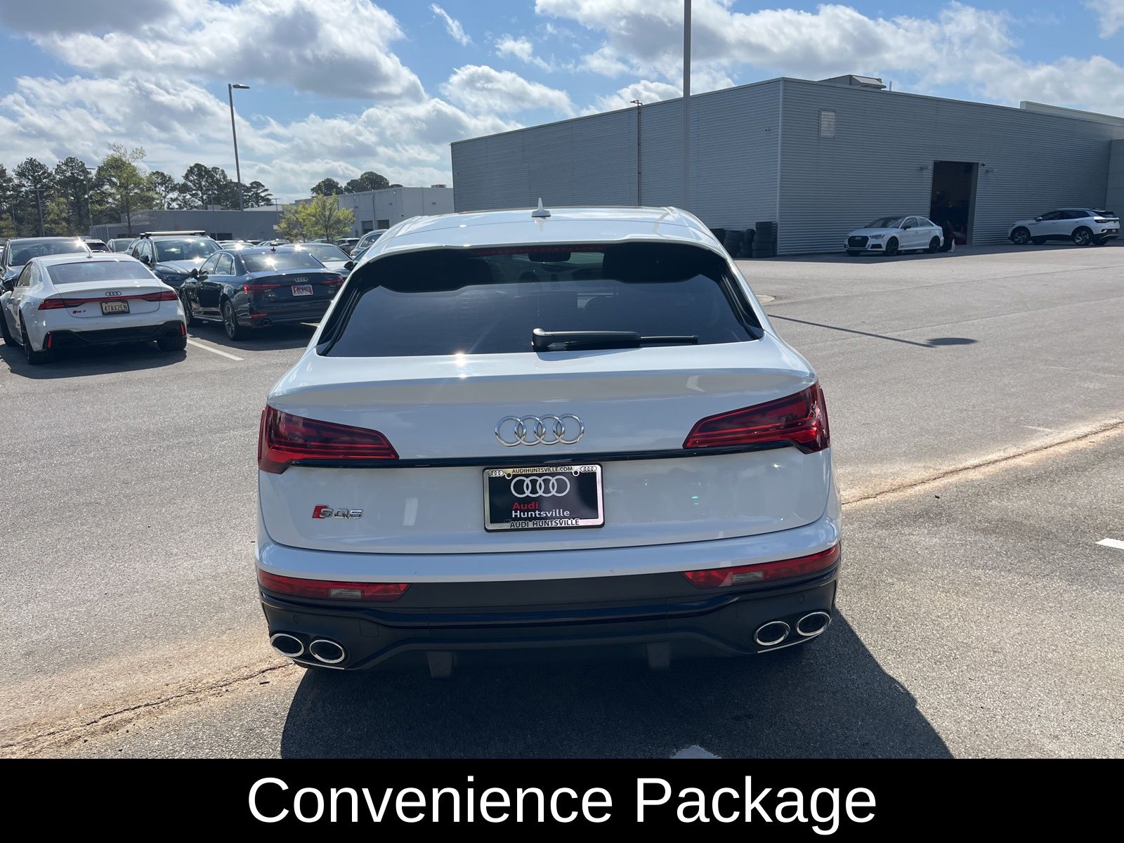 View vehicle photo 7