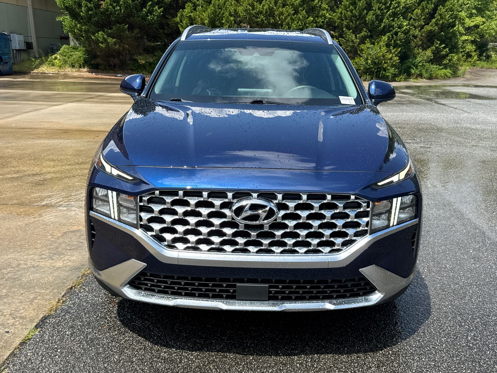 2022 Hyundai Santa Fe SEL photo 2