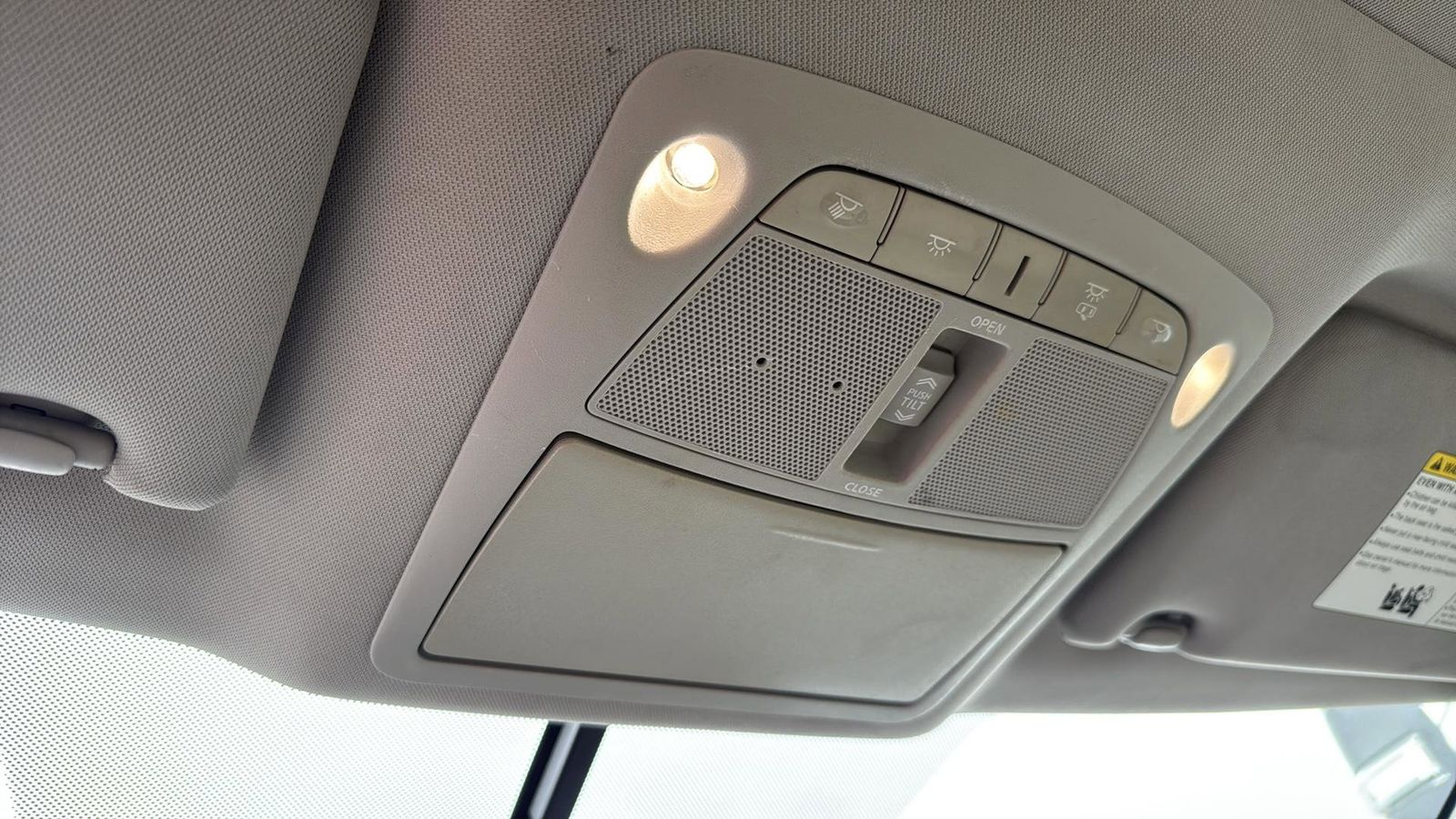 Used Car 2018 Nissan Maxima  3.5 Sl For Sale Under $20,000 In Austin, Texas