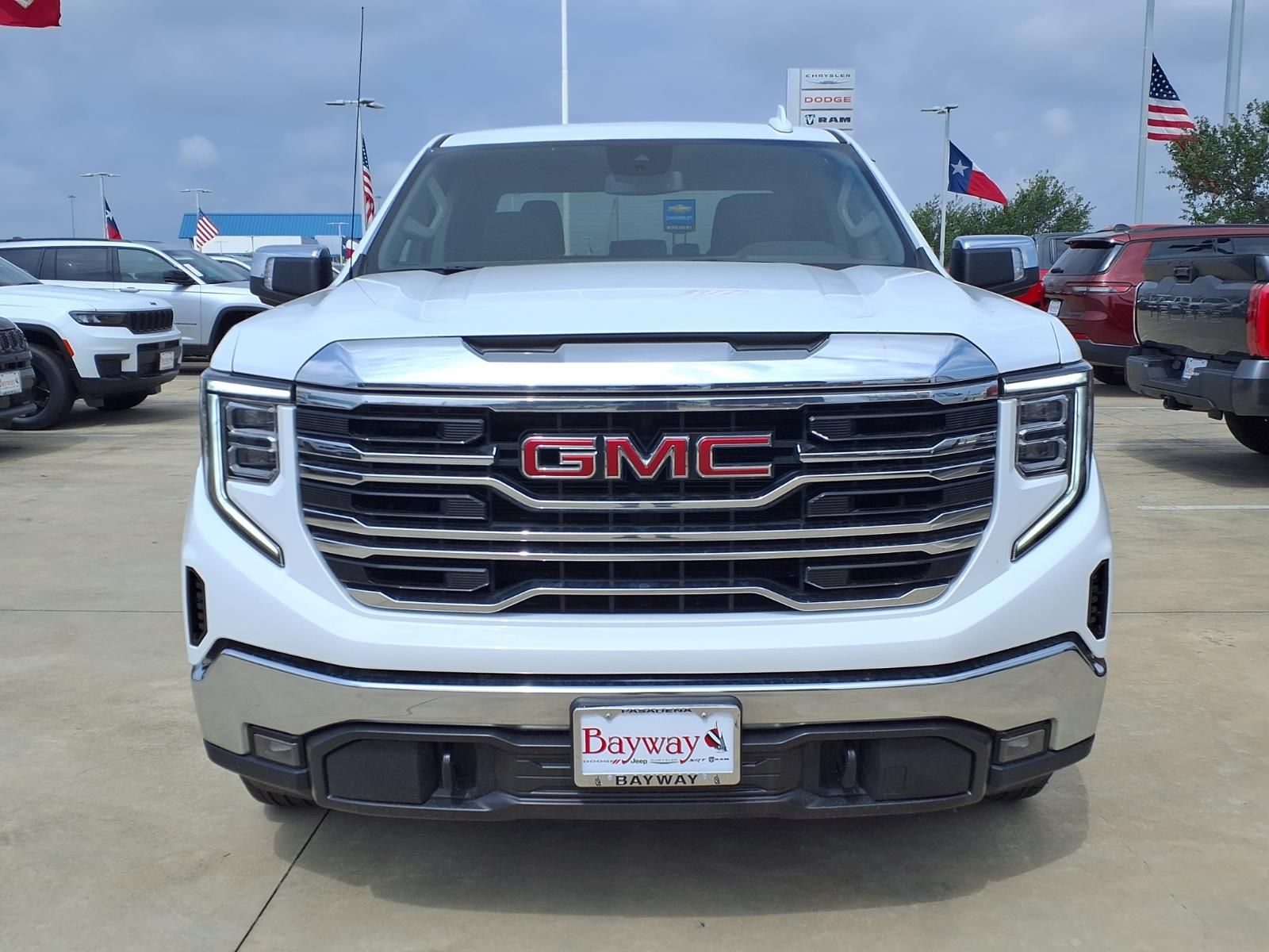 2025 GMC Sierra 1500 SLT - 1