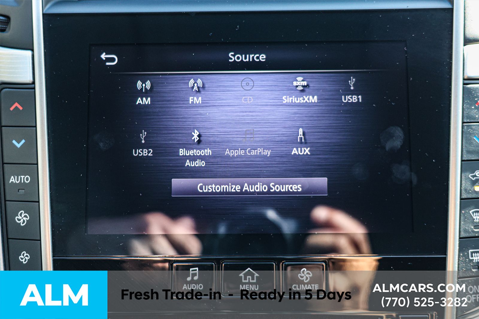 Used 2024 Black INFINITI LUXE image 28