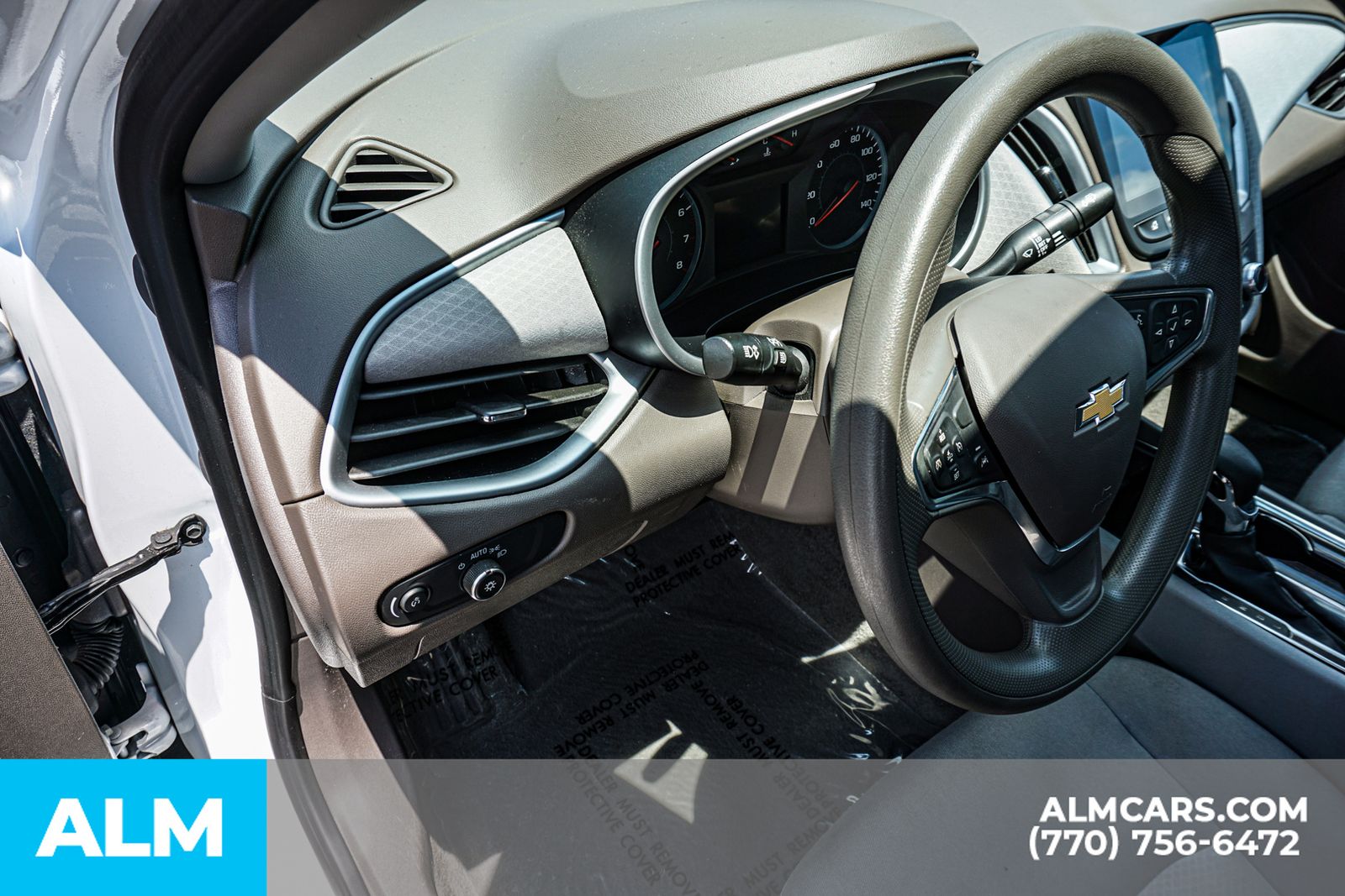Used 2024 White Chevrolet LT image 38