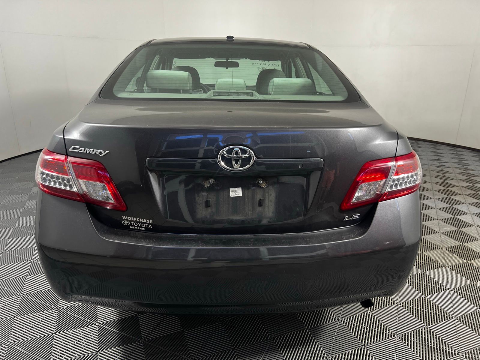 Thumbnail: 2011 Toyota Camry - 6