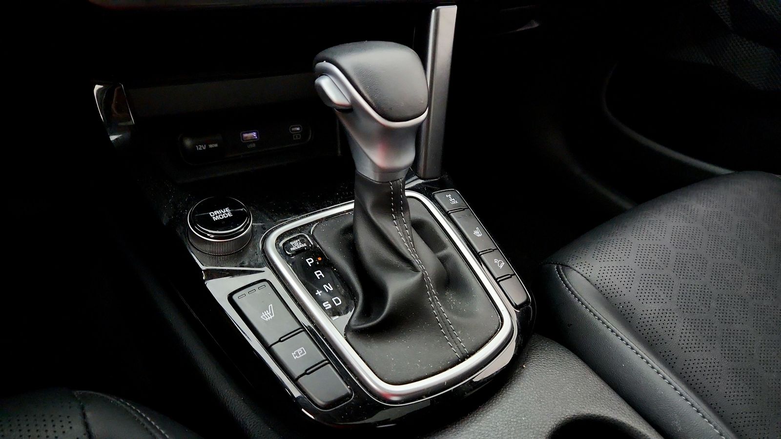 Used 2024 Gray Kia EX image 31