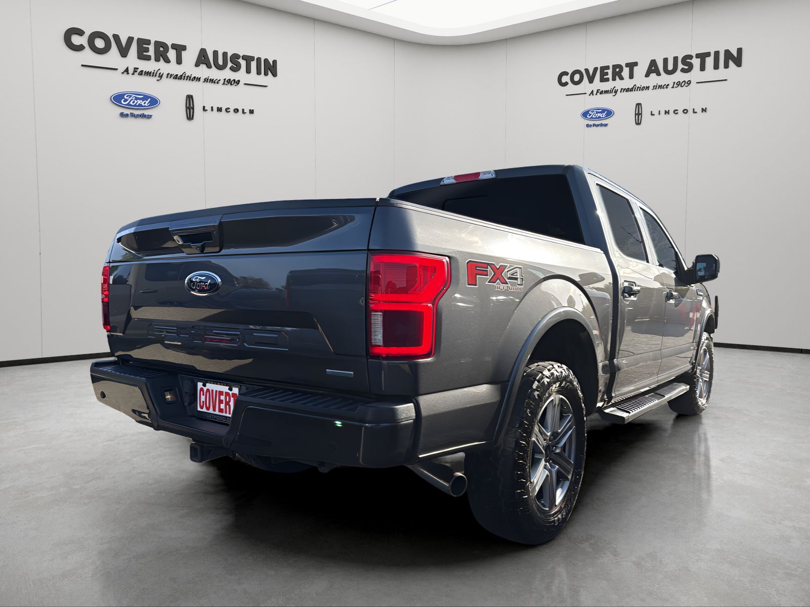 Used 2019 Gray Ford Lariat image 6