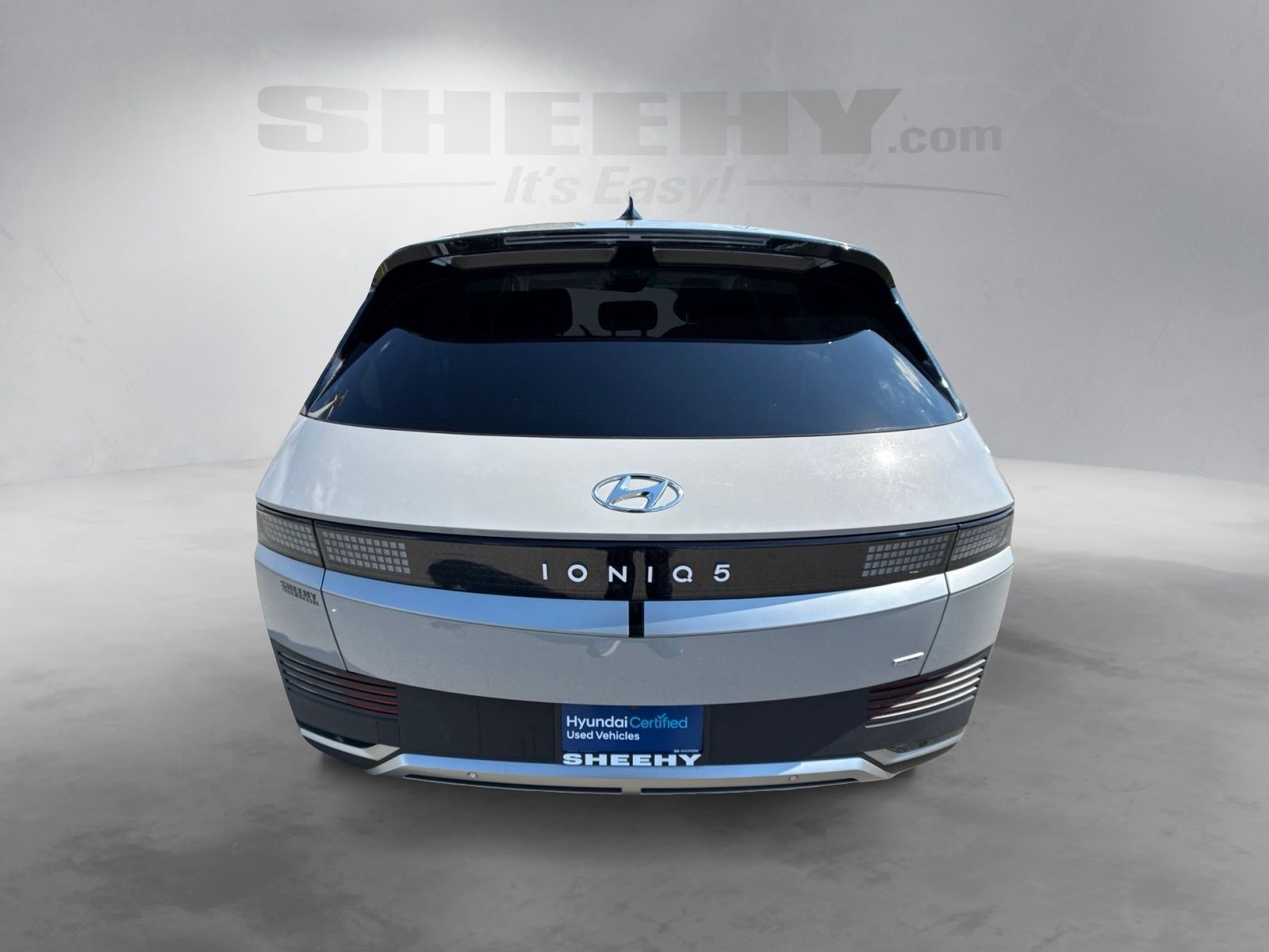 Used 2024 Gray Hyundai SEL image 14