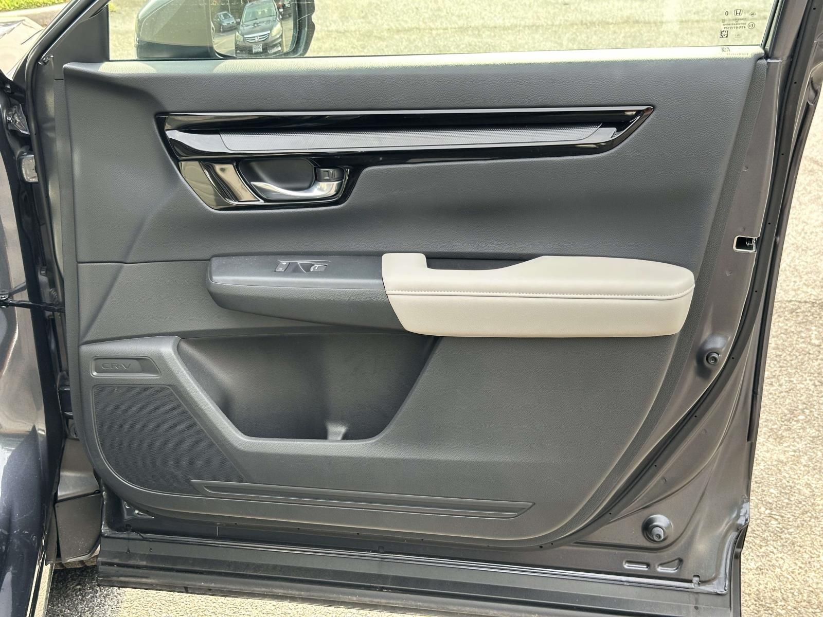 Used 2026 Gray Honda EX-L image 22