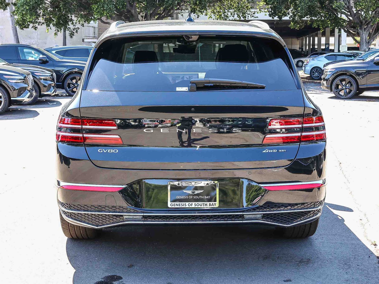 View vehicle photo 5