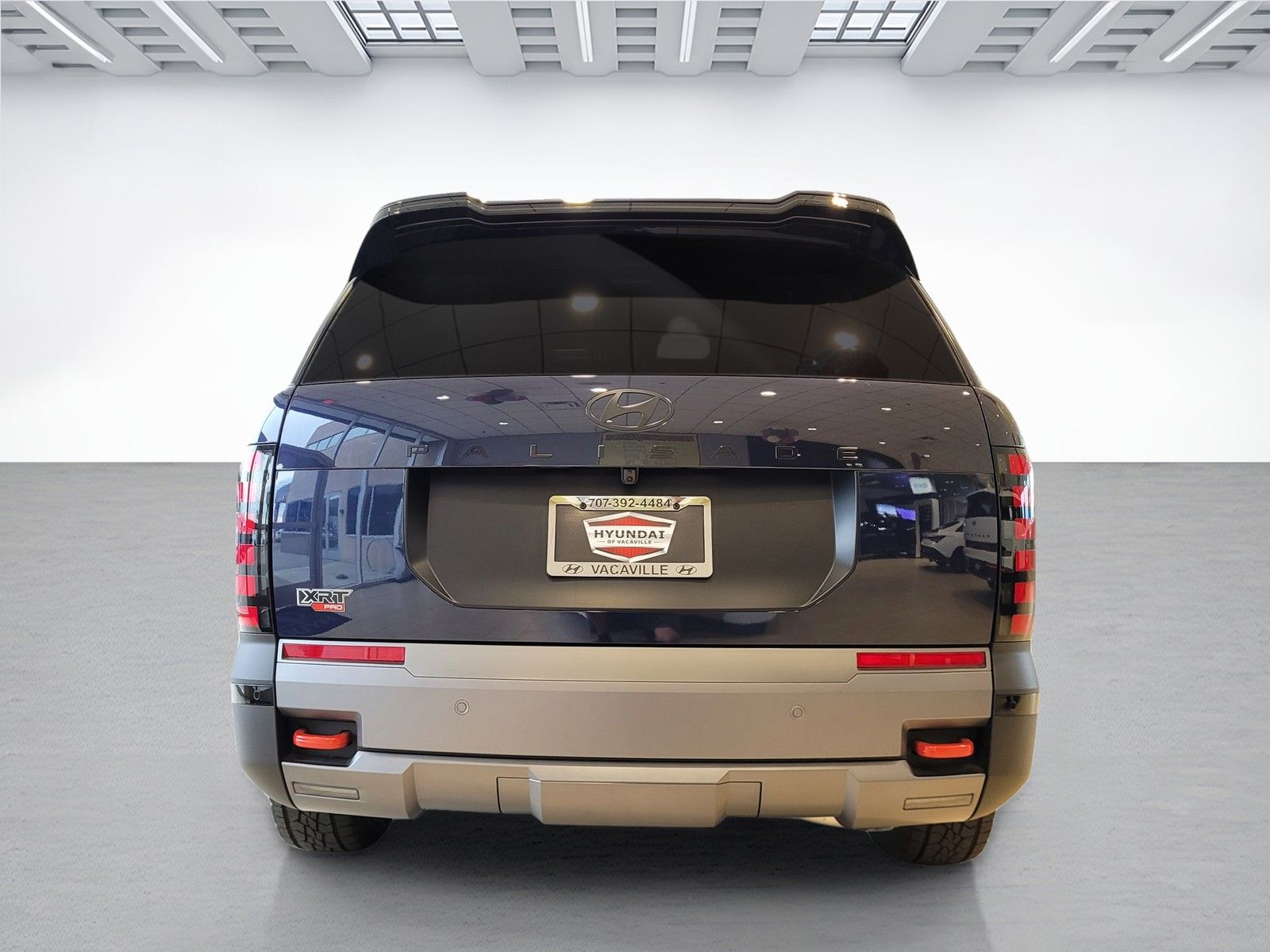 View vehicle photo 6