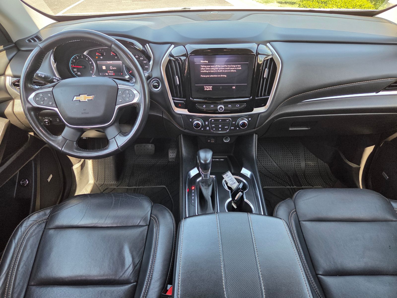 used 2021 Chevrolet Traverse car, priced at $27,244