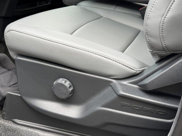 New 2026 Oxford White Ford XL image 23