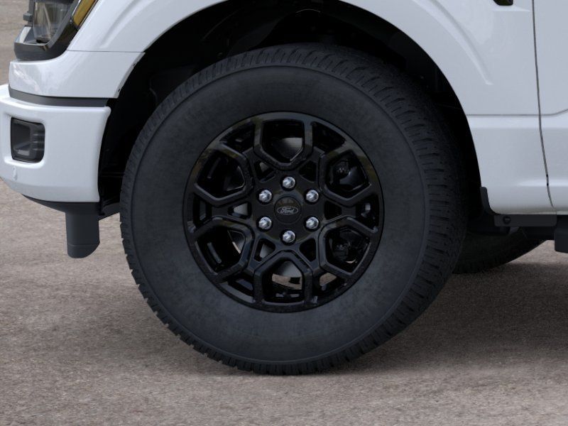 New 2026 White Ford XLT image 19