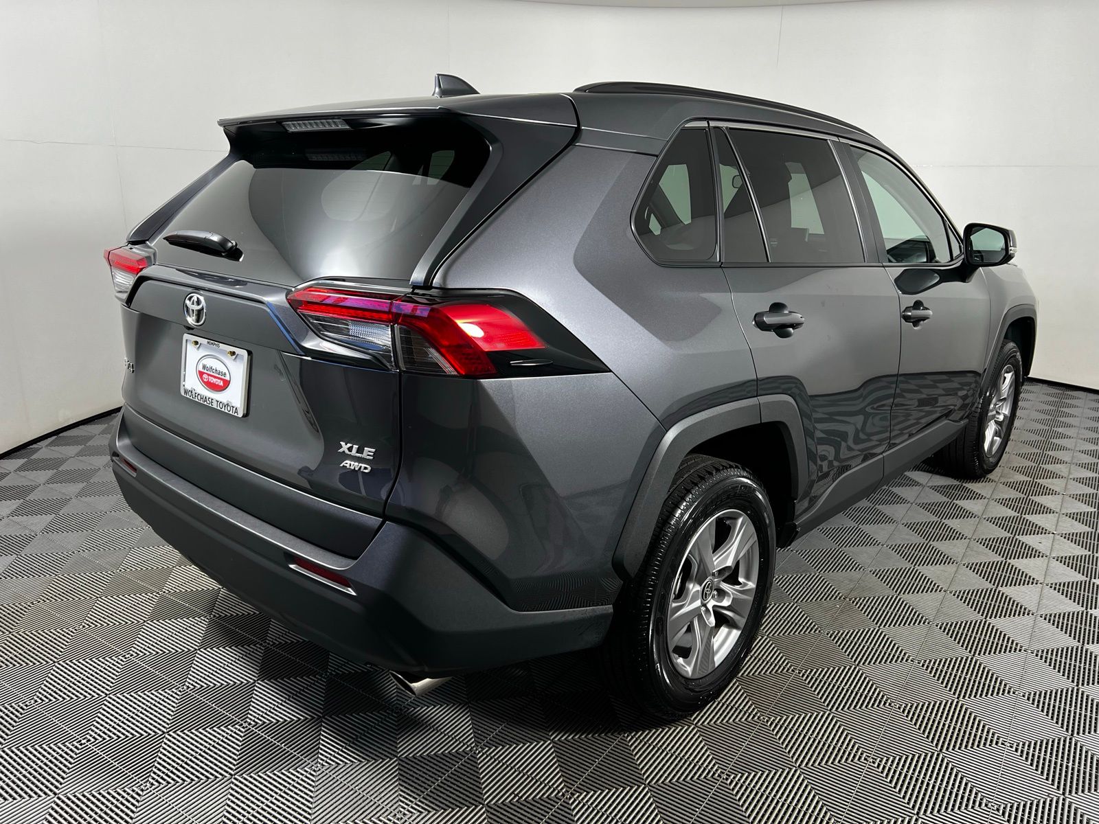 2024 Toyota RAV4 XLE 5