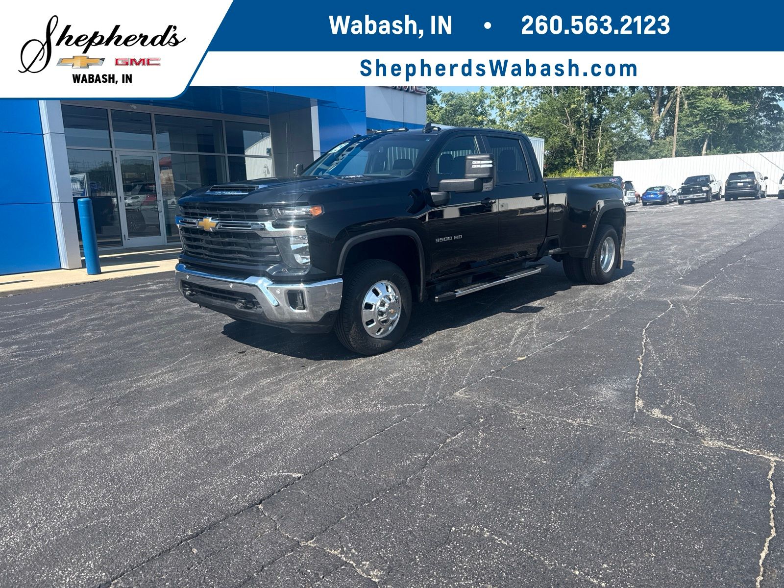 Black 2025 Chevrolet Silverado 3500HD Pickup Truck Four-Wheel Drive Automatic