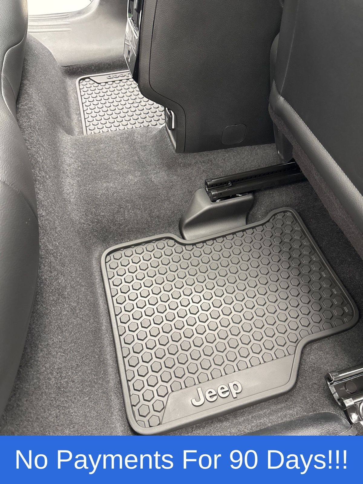 2025 Jeep Compass Latitude - Photo 35