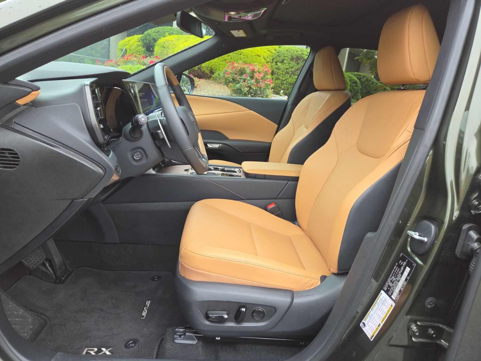 Used 2026 Green Lexus 350 Premium image 6