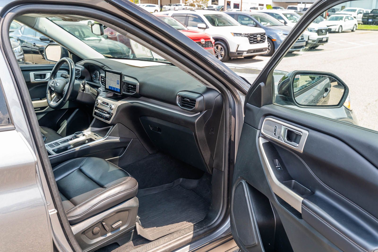 Used 2023 Ford Explorer SUV