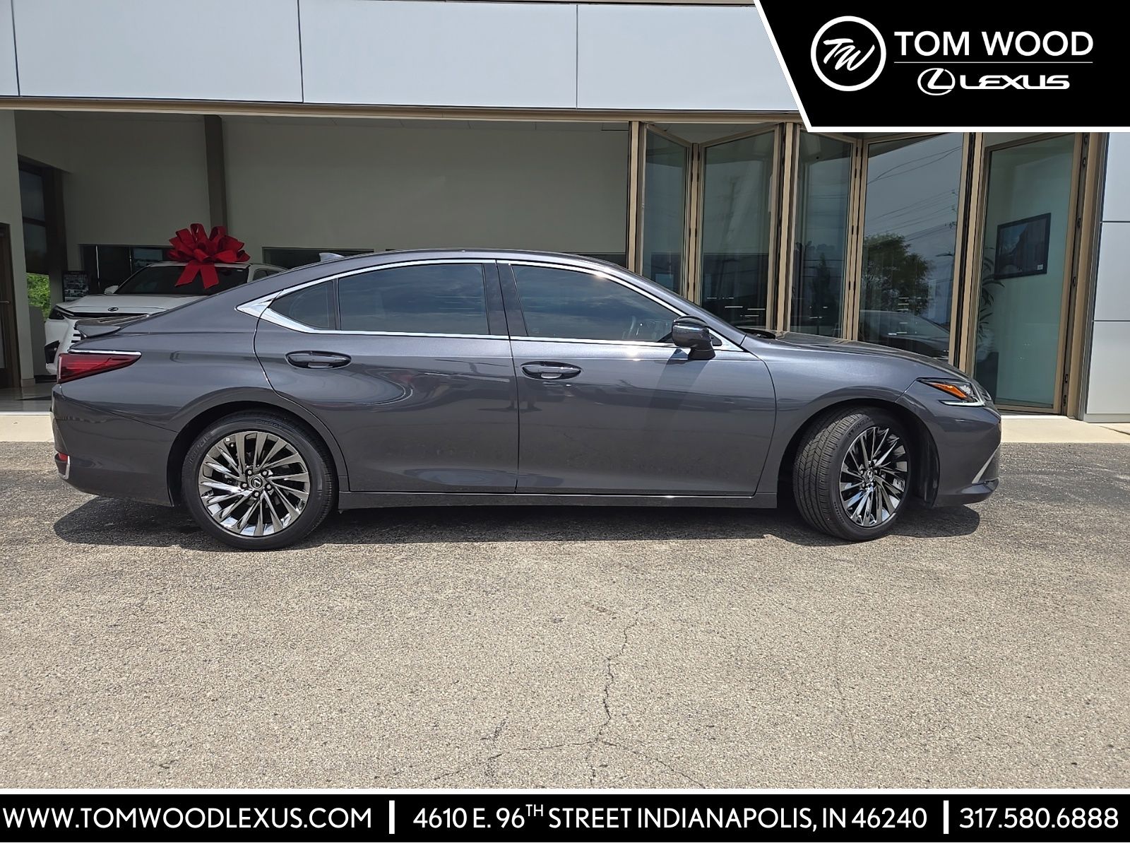 Cloudburst Gray 2025 Lexus ES Hybrid Sedan Front-Wheel Drive Continuously Variable Transmission