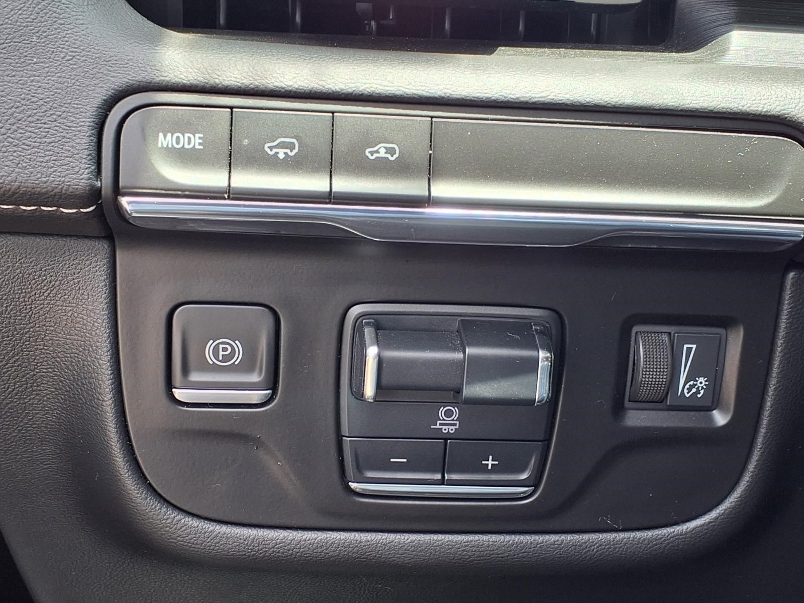 2021 Cadillac Escalade Premium Luxury Gray at Tom Peacock Cadillac