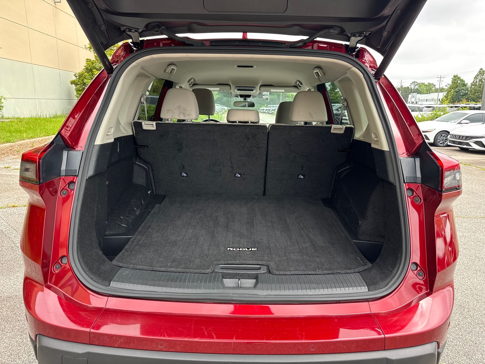 Used 2025 Red Nissan SV image 18