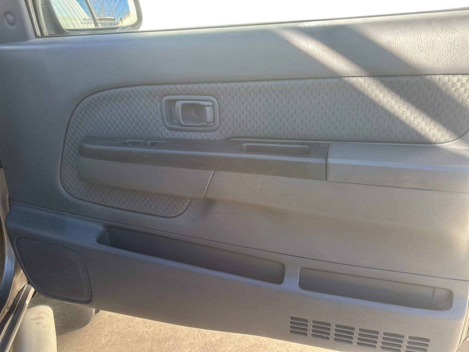 Used Car 2004 Nissan Xterra  For Sale Under $10,000 In Austin, Texas